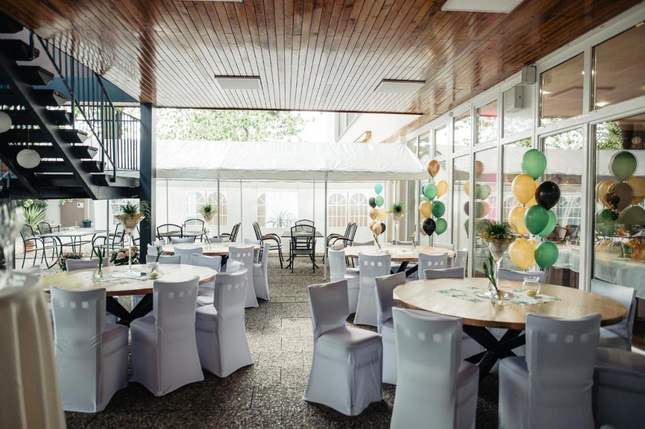 Hotel Fontana 布尔诺 外观 照片